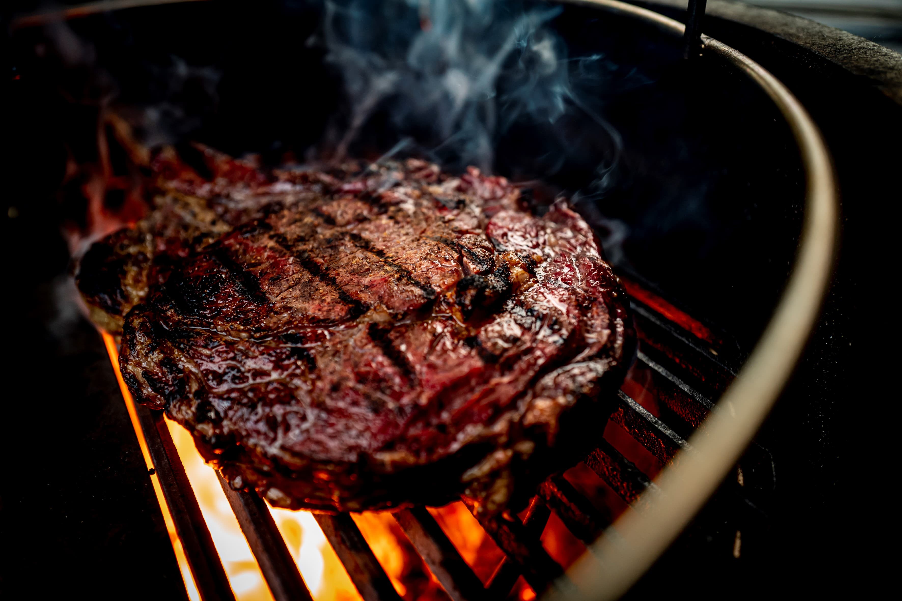 Grote passie voor eten en mensen, culinaire gerechten thuis.