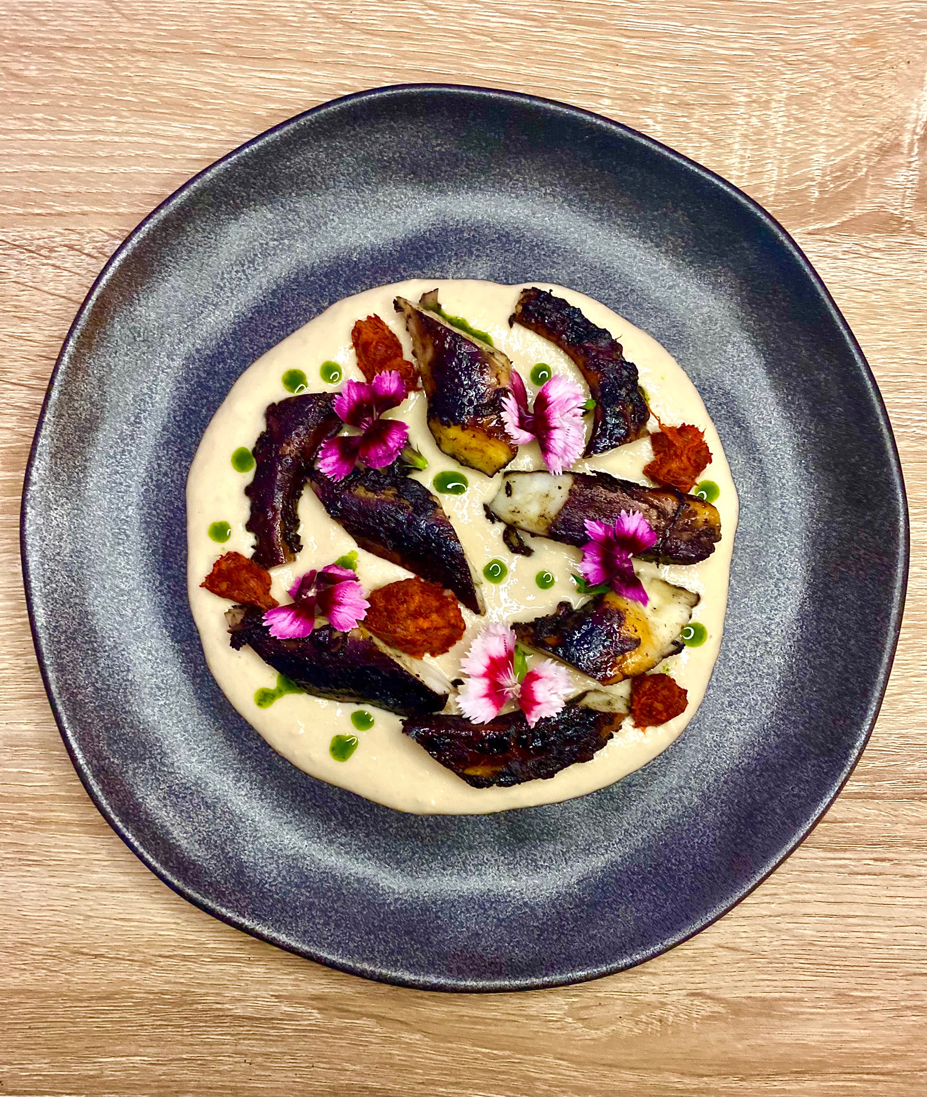 Walking Dinner vs Shared Dinner?